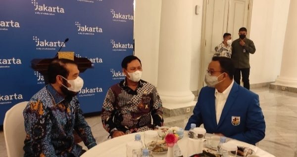 Ketua MK Bapak Anwar Usman, Waka DPD RI Sultan B Najamudin dan Gubernur DKI Anies Baswedan